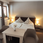 9a4b0d56-ffe6-4d1c-8ca5-378ef42b2184